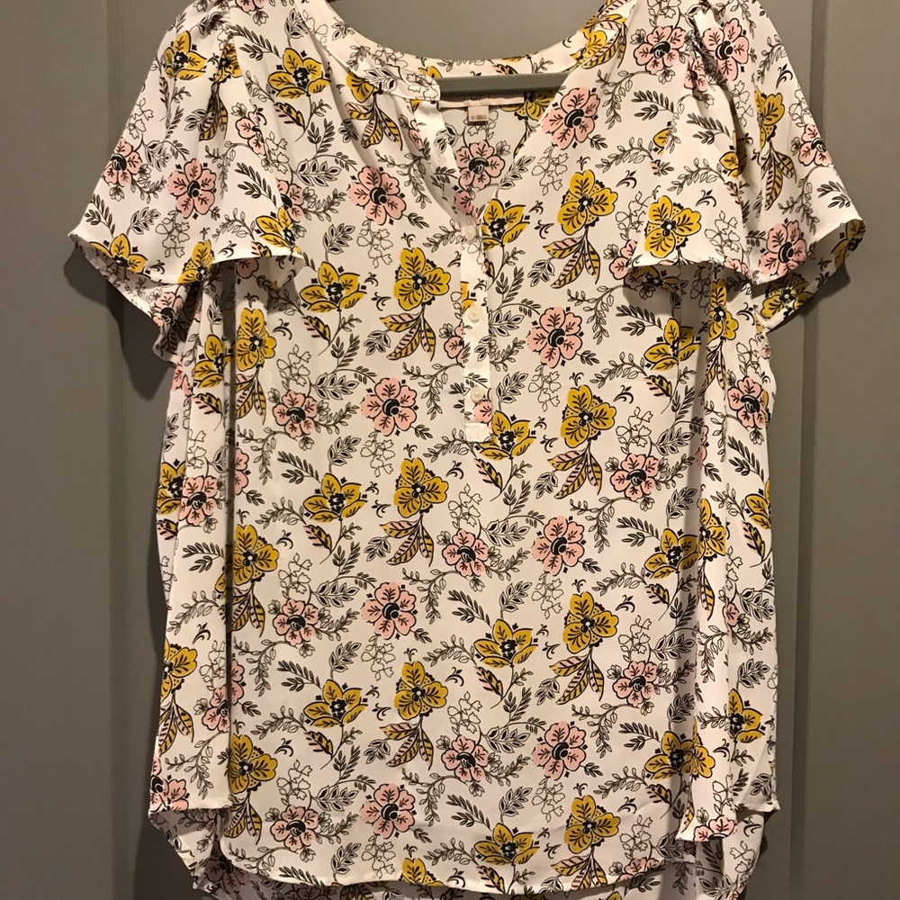 LOFT flutter sleeve top